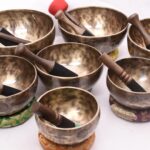 Full moon chakra singing bowl set of seven