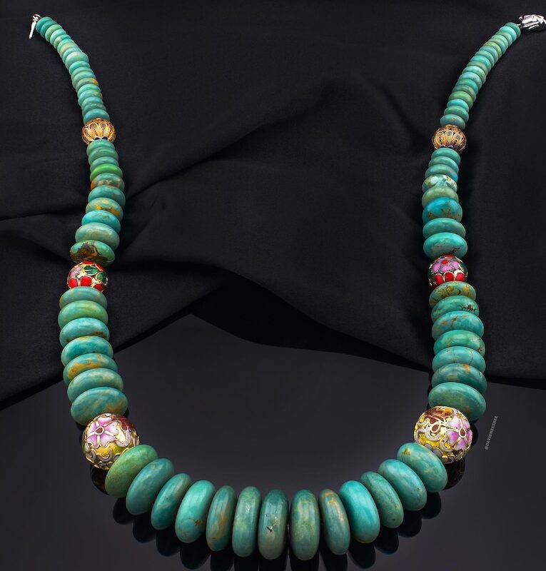 Kingman turquoise graduated bead statement necklace