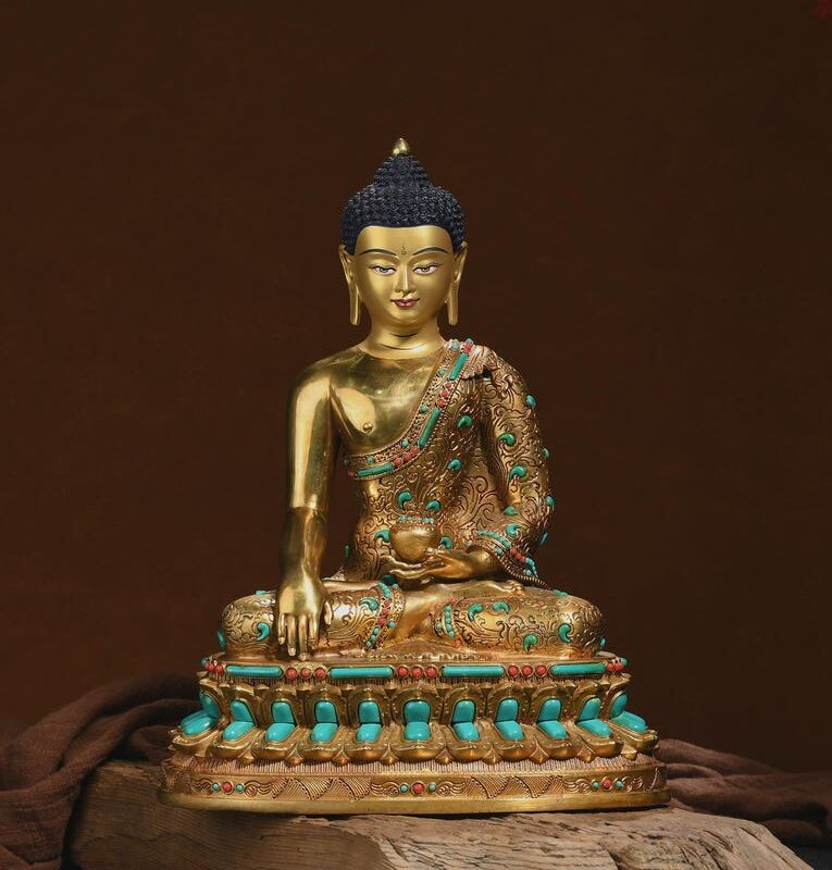 Tibetan bronze Shakyamuni Buddha statue, 31 cm